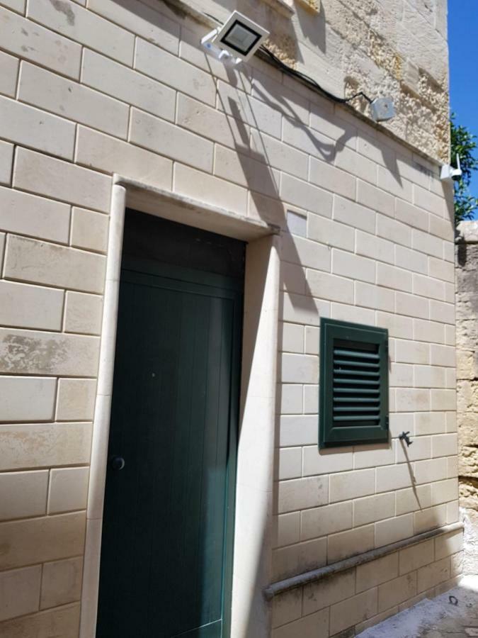 Volte Stellate Apartment Lecce Bagian luar foto