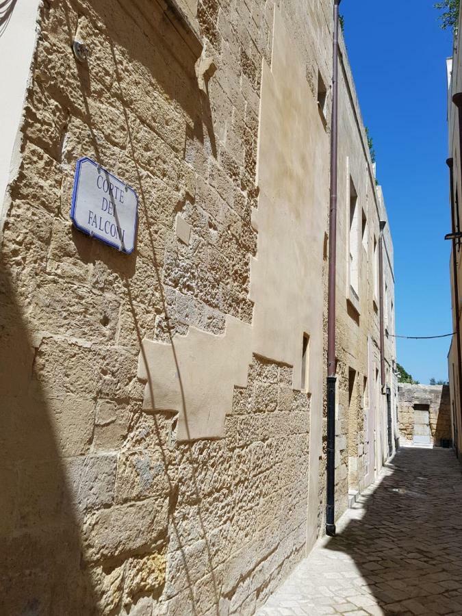Volte Stellate Apartment Lecce Bagian luar foto